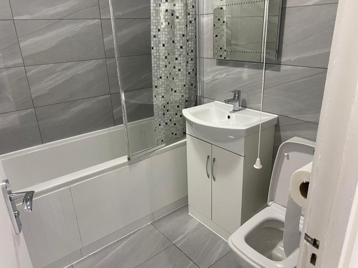 Luxurious 2-Bed Apartment In Woolwich Londres Extérieur photo