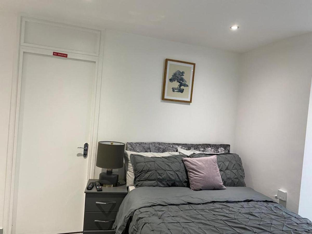 Luxurious 2-Bed Apartment In Woolwich Londres Extérieur photo