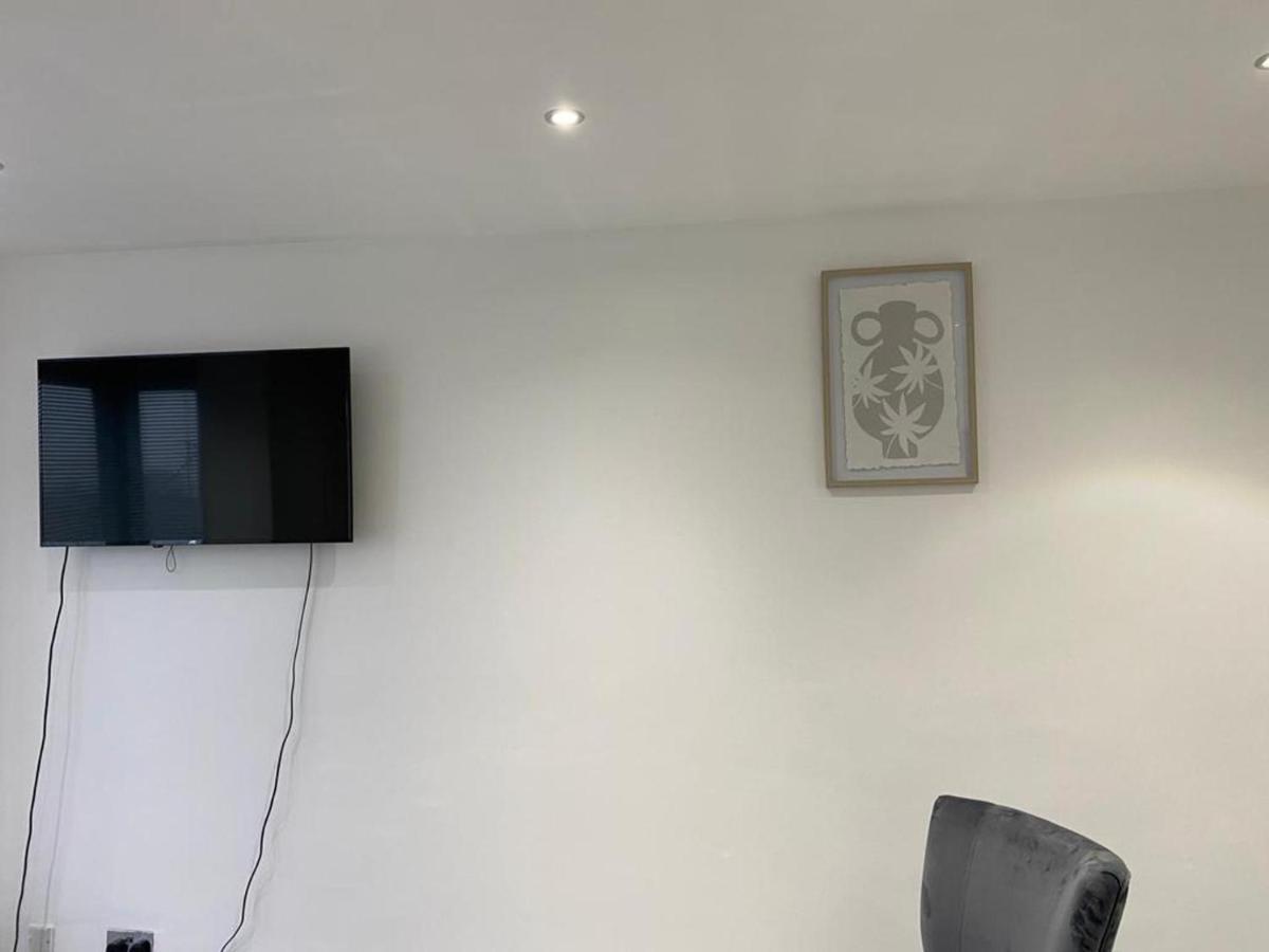 Luxurious 2-Bed Apartment In Woolwich Londres Extérieur photo